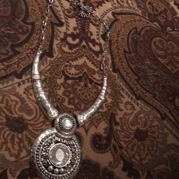 Necklace - Picture 3 of 3